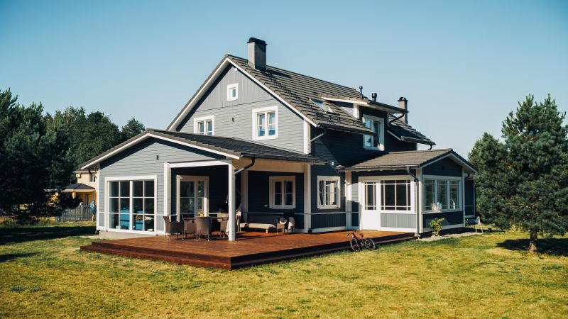 Bar Construction in Denver County, CO
